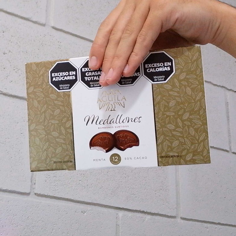 Medallones De Chocolate Aguila Surtidos X12
