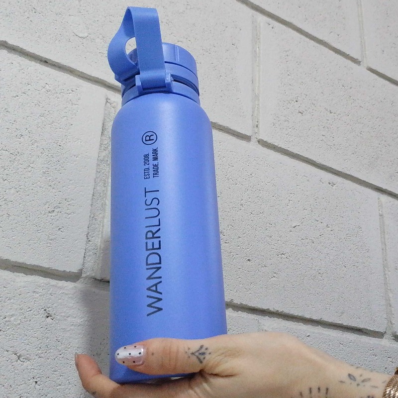 Botella Termica Con Tapa Y Agarre 750 Ml