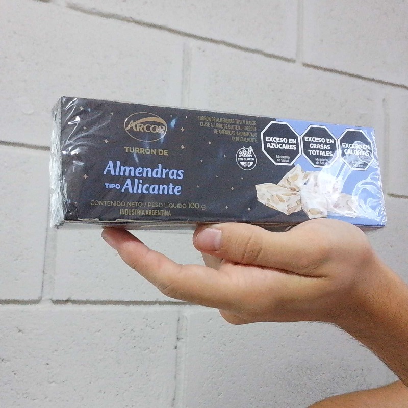 Turron Arcor Almendras Cacao / Alicante / Cranberries