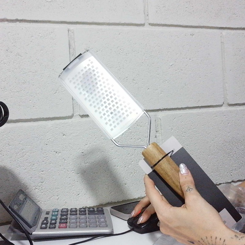 Rallador Con Mango De Madera 